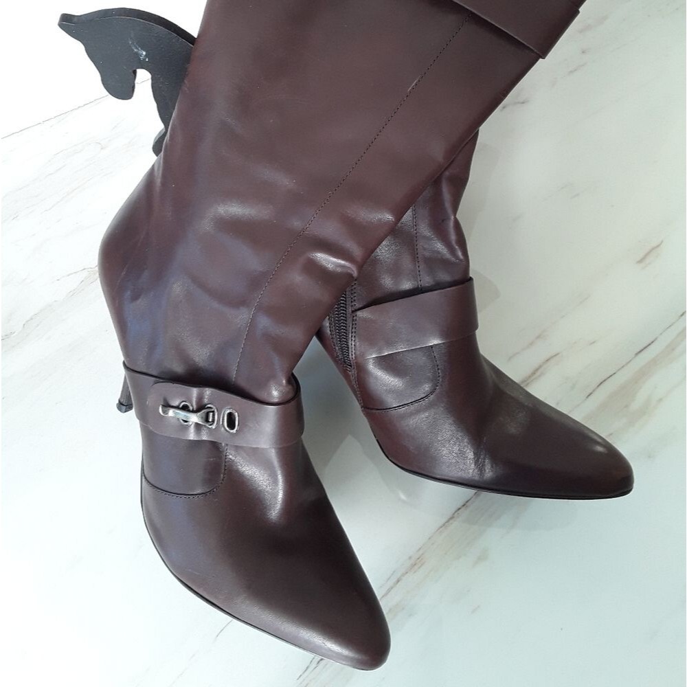 BCBGIRLS BROWN BUCKLE HIGH HEEL BOOTS 10B